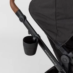 Edwards & Co Oscar Universal Cup Holder